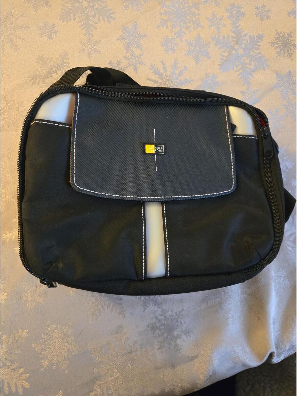 Case Logic Black Nylon Padded Messenger Shoulder Bag